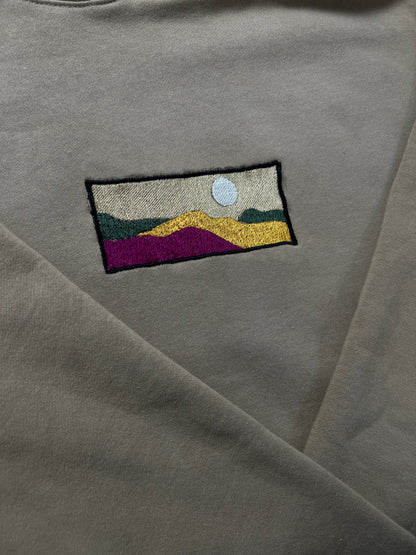 Box logo mountain range tan Crewneck