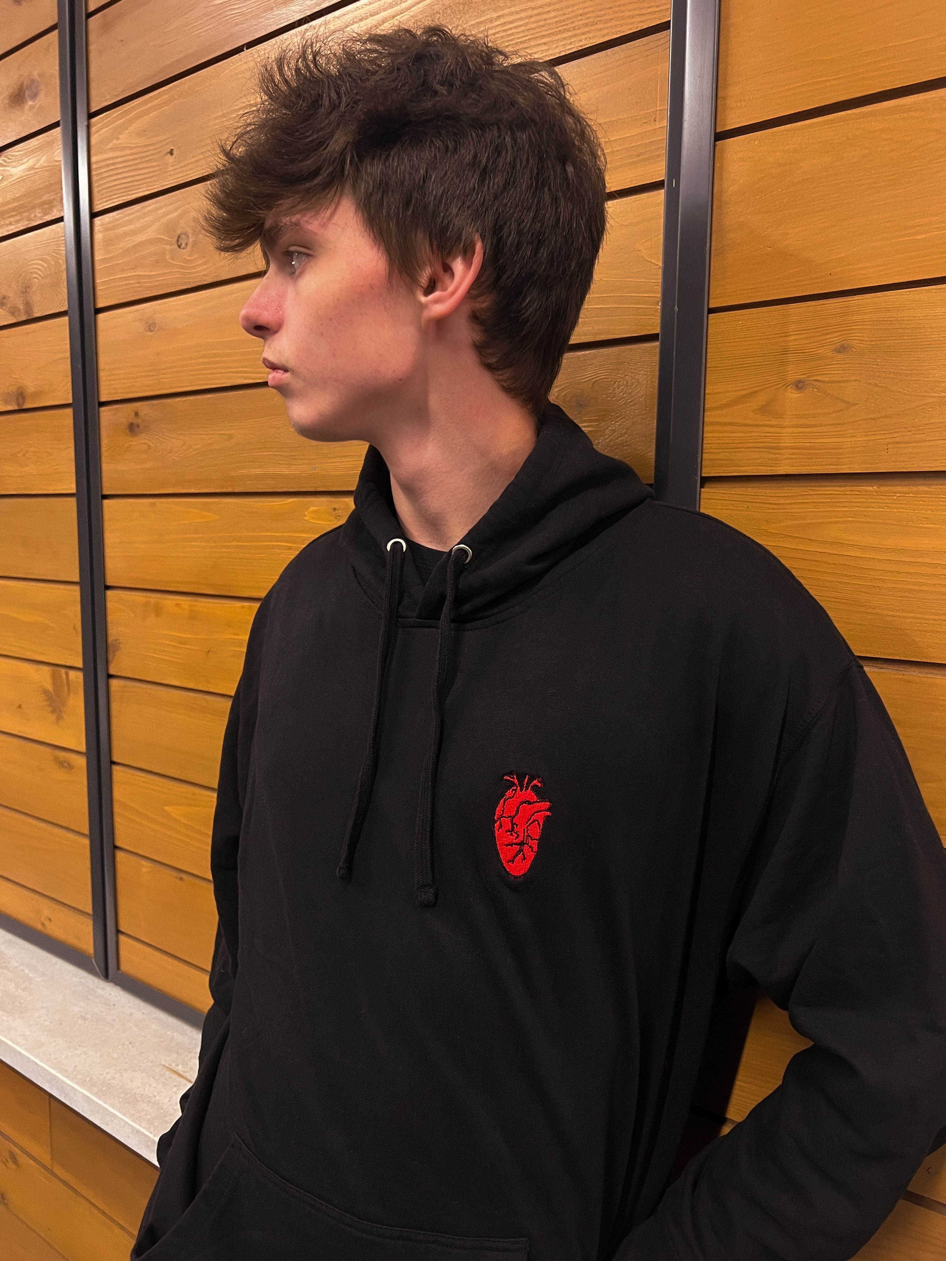 Black heart online hoodie